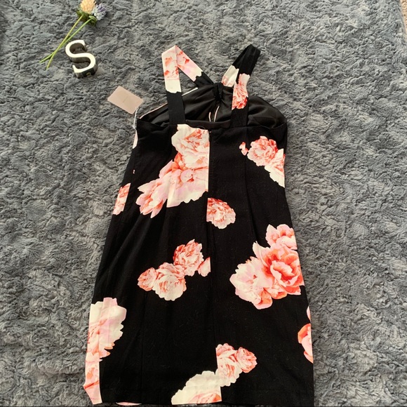 Forever 21 floral summer dress size S - Picture 2 of 6